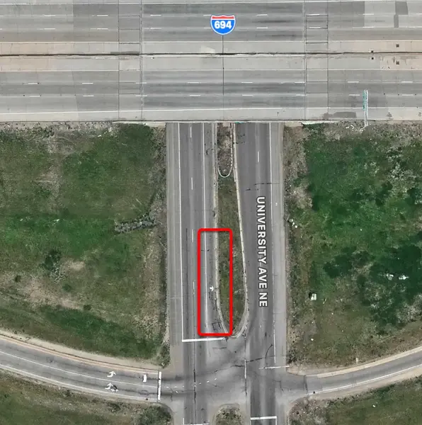 A boring left turn lane